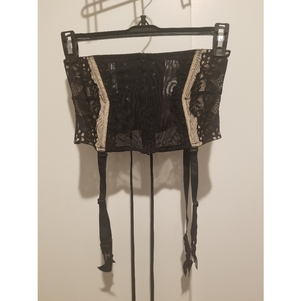 Victoria's secret garter belt corset size small